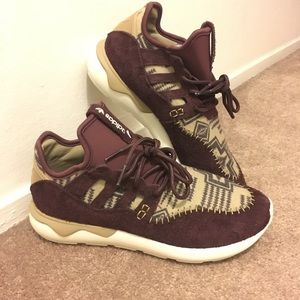 adidas Tubular Moc Runner (Blanket) [M 9.5]